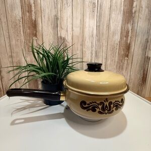 Vintage Pfaltzgraff Village 7” saucepan tan and brown floral design